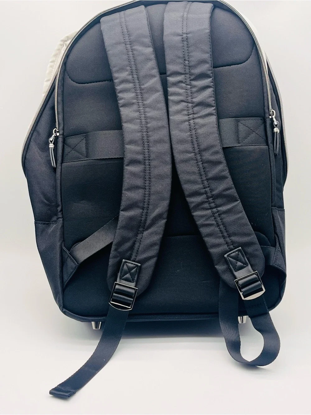 Travis & Wills Lennox Laptop 15" Black Travel Backpack Vegan Trolley Strap - Picture 11 of 11
